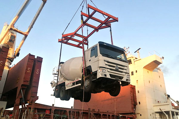 10 m3 Concrete transit mixer trucks in Nige