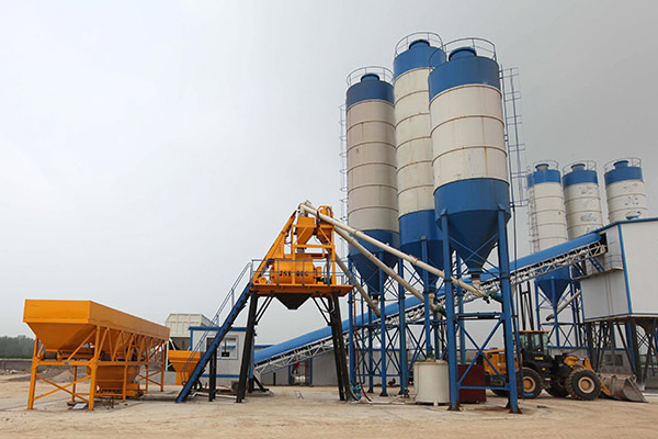 Belt Conveyor Concrete Batching Plant